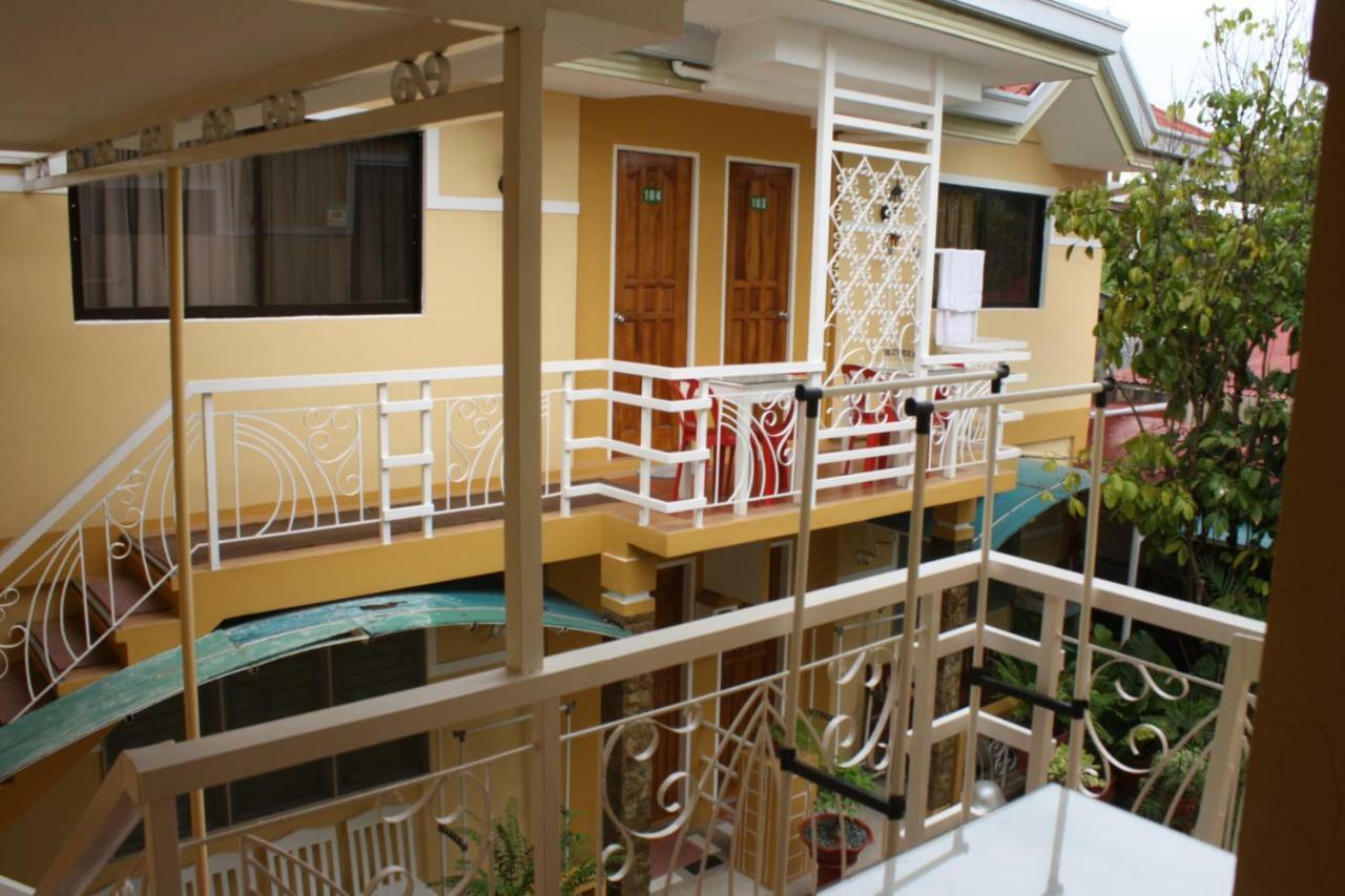 Oslob Malonzo Pension House Dış mekan fotoğraf